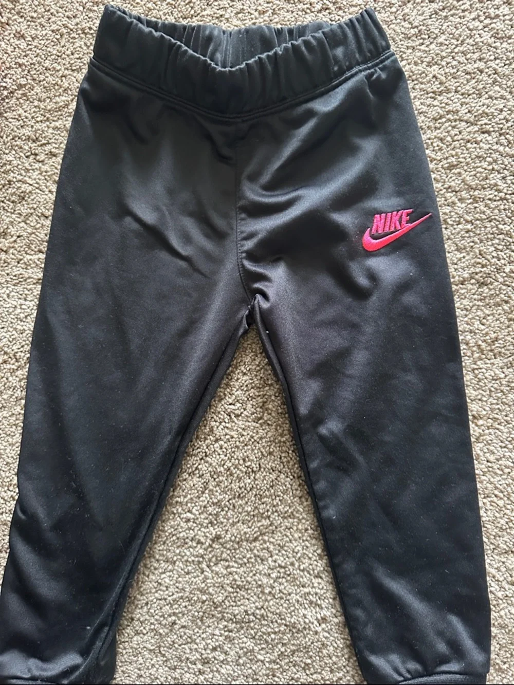 Nike Black & White Girls Track Jacket and Pants with Pink Accents size 3T - Picture 6 of 6